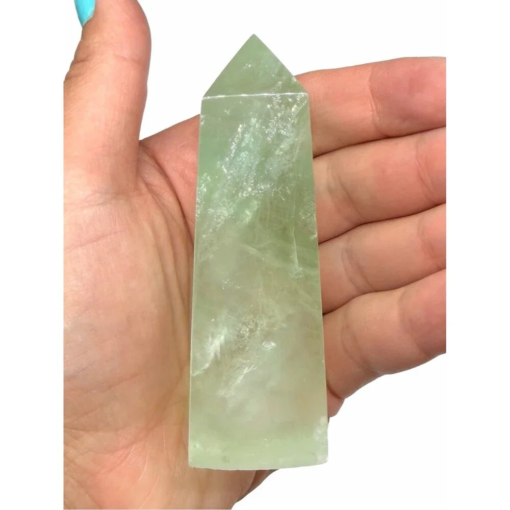 Unbranded genuine green